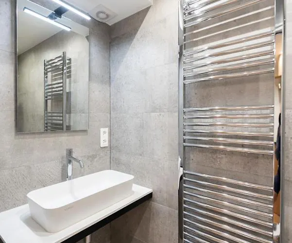 Paridily Circus Apartamento